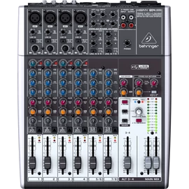 Behringer Xenyx Q1204USB Keverő USB-csatlakozóval